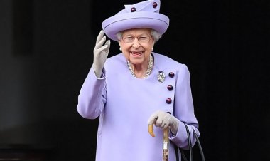 Rainha Elizabeth II morre aos 96 anos