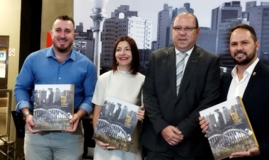 Lançamento do livro 125 anos de Belo Horizonte