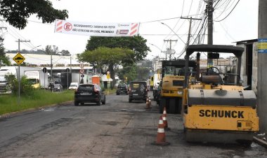 Obras do Programa Asfalto Novo na av. David Sarnoff, Cidade Industrial, são iniciadas